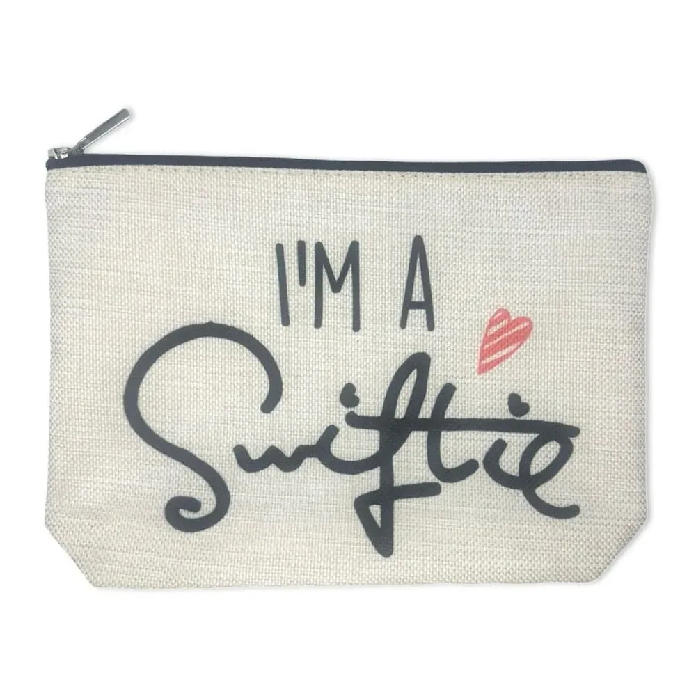 Taylor Swift “i’m swiftie”